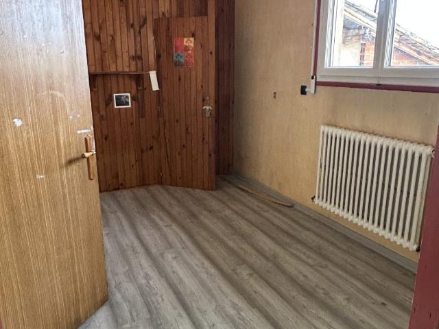 Maison en vente à Beaumont de Lomagne, Occitanie, 77400€