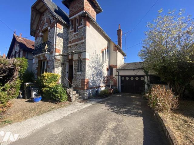 Maison en vente à Bellegarde, Centre Val de Loire, 106000€
