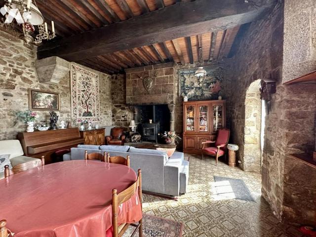 Maison à louer à Champ Saint Père, Pays de la Loire, 173600€