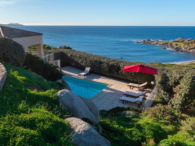 Maison en vente à Corbara, Corse, 3800 €