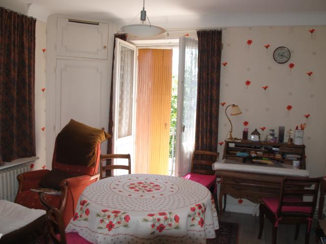Maison en vente à Darney, Grand Est, 73472€