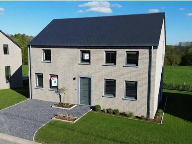 Maison en Vente à Daverdisse