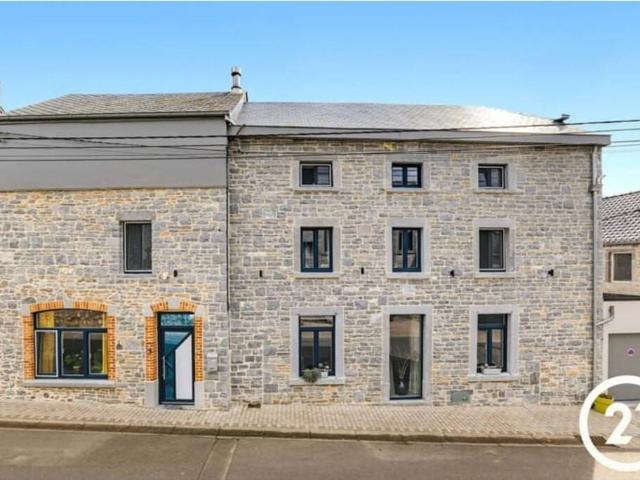 Maison en Vente à Dinant
