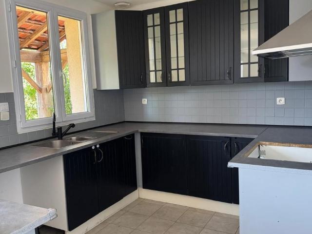 Maison en vente à Fitz James, Hauts de France, 255000€