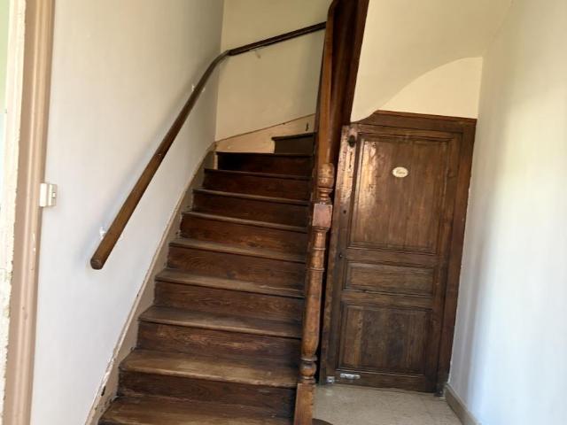 Maison à louer à Fontenay le Comte, Pays de la Loire, 280540€