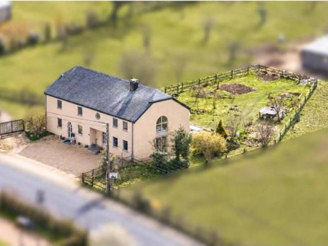 Maison en Vente à Florenville