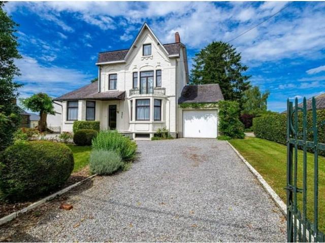 Maison en Vente à Florennes
