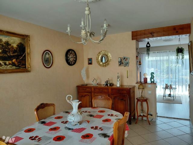 Maison à louer à Garnache, Pays de la Loire, 178100€