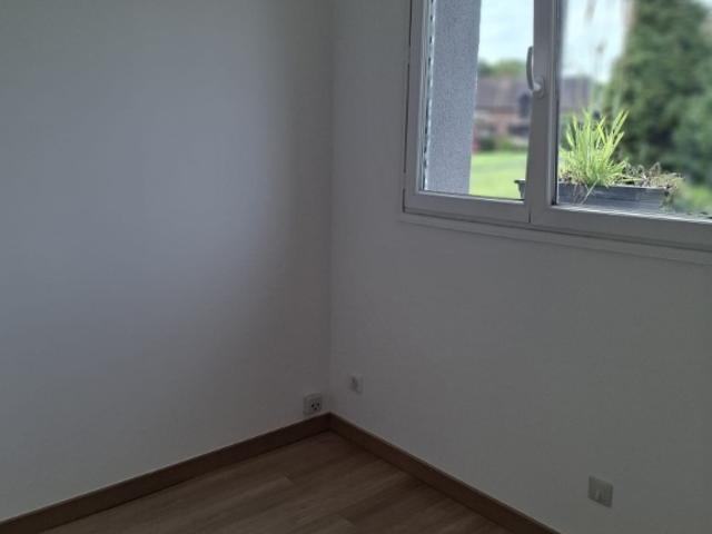 Maison en vente à Gommecourt, Hauts de France, 120520€