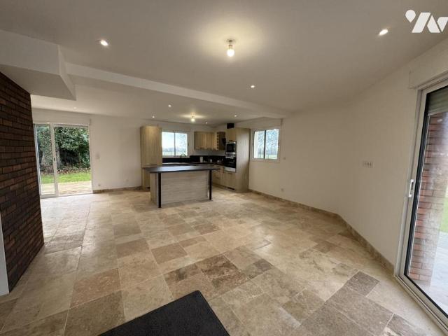 Maison en vente à Goustranville, Normandie, 373000€