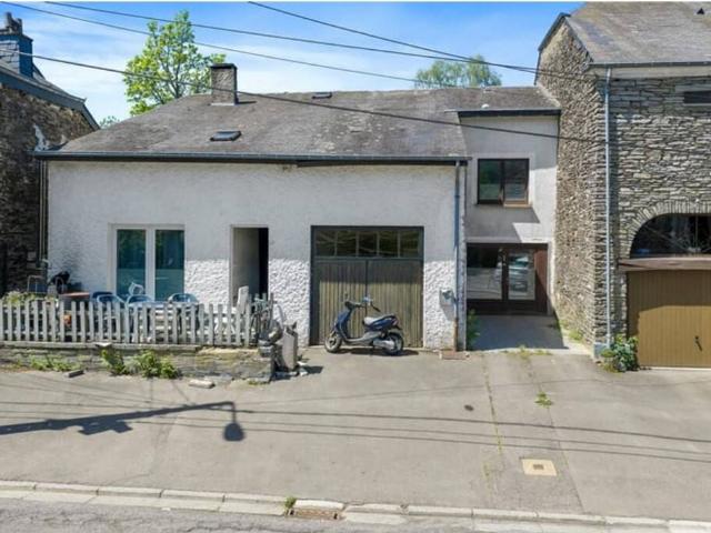 Maison en Vente à Herbeumont