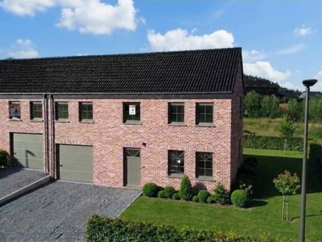 Maison en Vente à Houyet