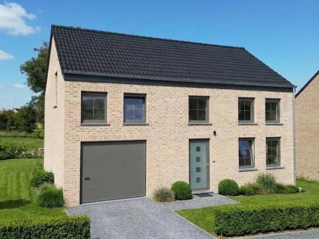 Maison en Vente à Houyet