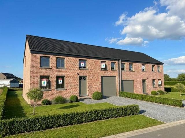 Maison en Vente à Houyet