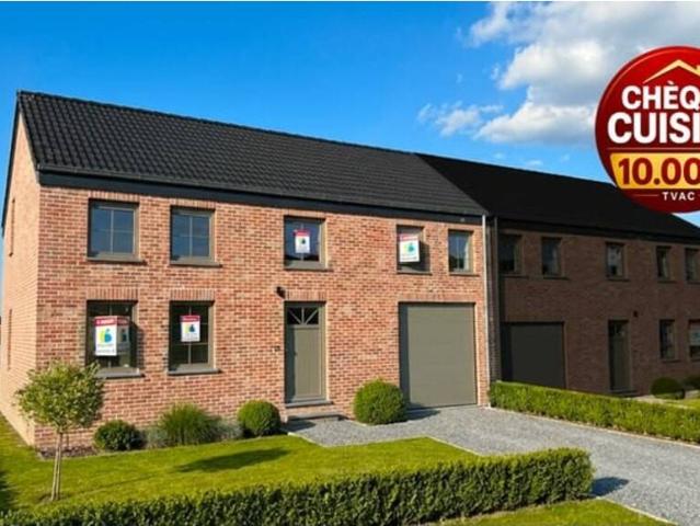 Maison en Vente à Houyet