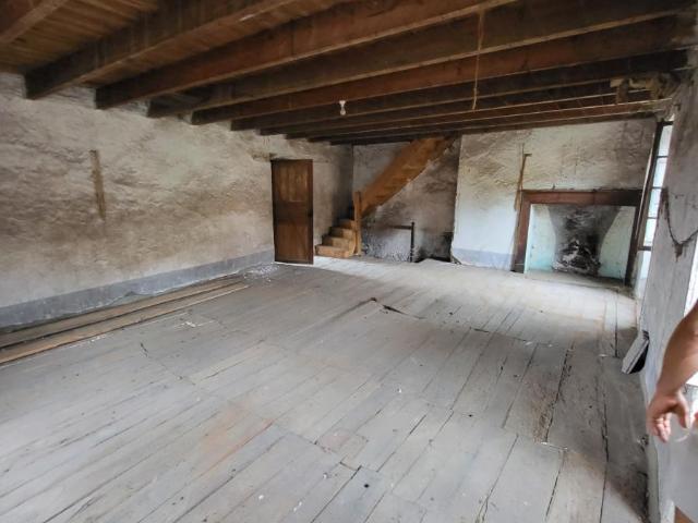 Maison à louer à Lamagdelaine, Occitanie, 56000€