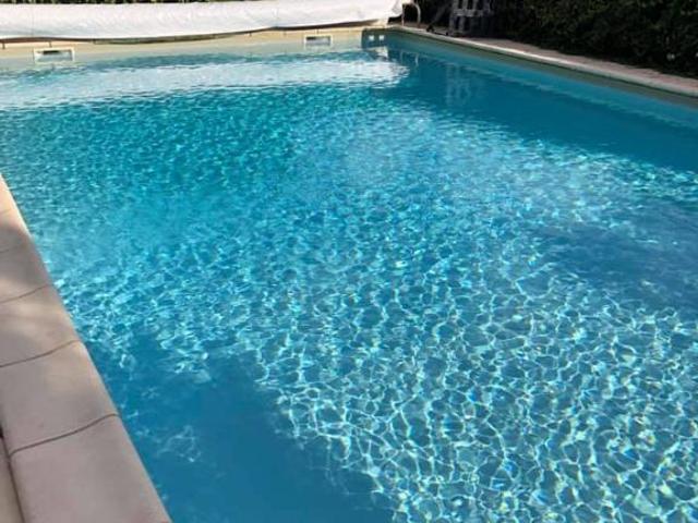 Maison à louer à Léobard, Occitanie, 777600€