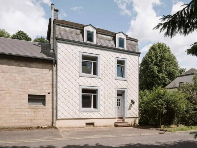 Maison en Vente à Leglise