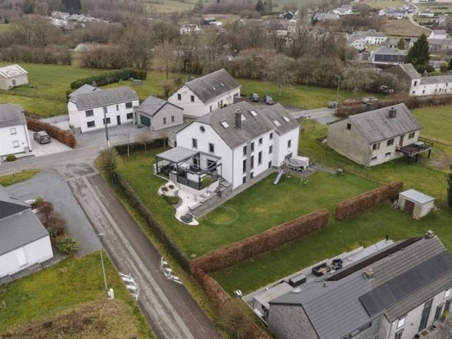 Maison en Vente à Leglise