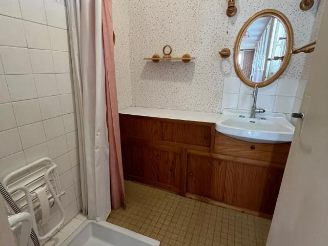 Maison en vente à Lusignan, Nouvelle Aquitaine, 100000€