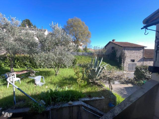 Maison à louer à Manosque, Provence Alpes Côte d'Azur, 221000€