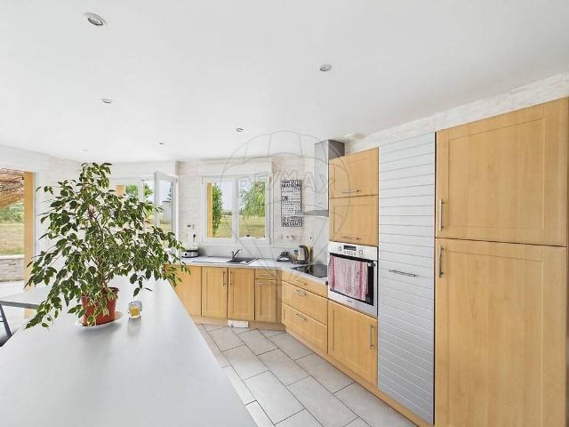 Maison en Vente à Marre
