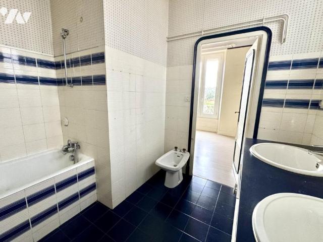 Maison en vente à Millau, Occitanie, 320000€