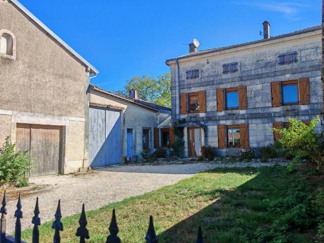 Maison en Vente à Naives en Blois