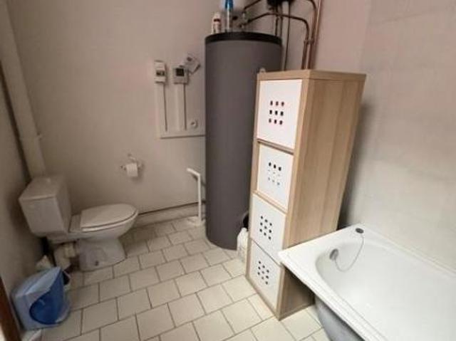 Maison à louer à Nézignan l'Évêque, Occitanie, 285920€