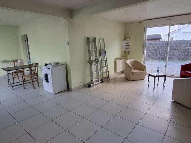 Maison en vente à Notre Dame de Monts, Pays de la Loire, 281100€