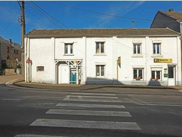 Maison en Vente à Paliseul