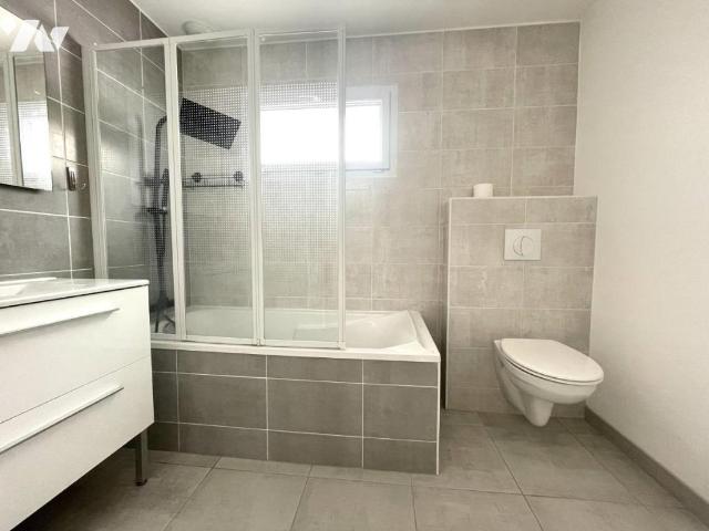 Maison en vente à Rezé, Pays de la Loire, 292480€