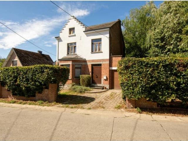 Maison en Vente à Rochefort