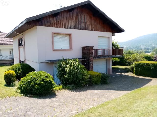 Maison en vente à Saint Étienne lès Remiremont, Grand Est, 148600€