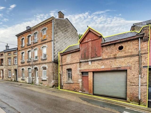 Maison en Vente à Saint Hubert