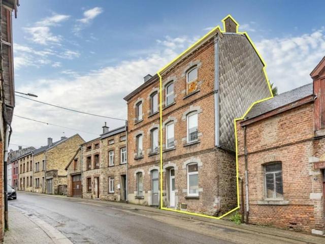 Maison en Vente à Saint Hubert