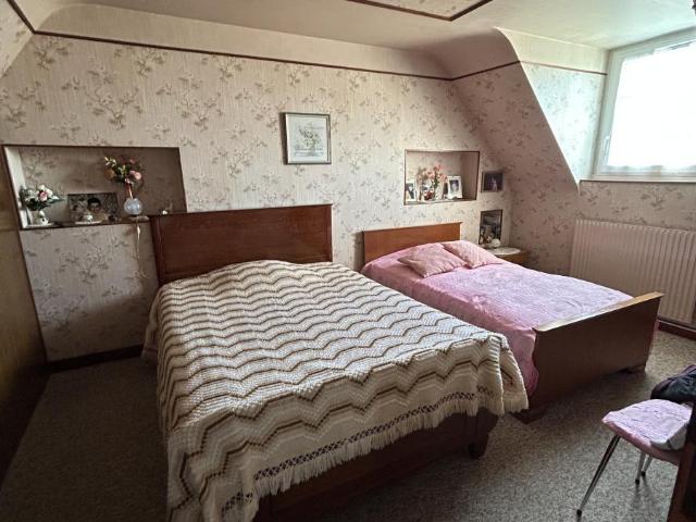 Maison en vente à Saint Ovin, Normandie, 232780€