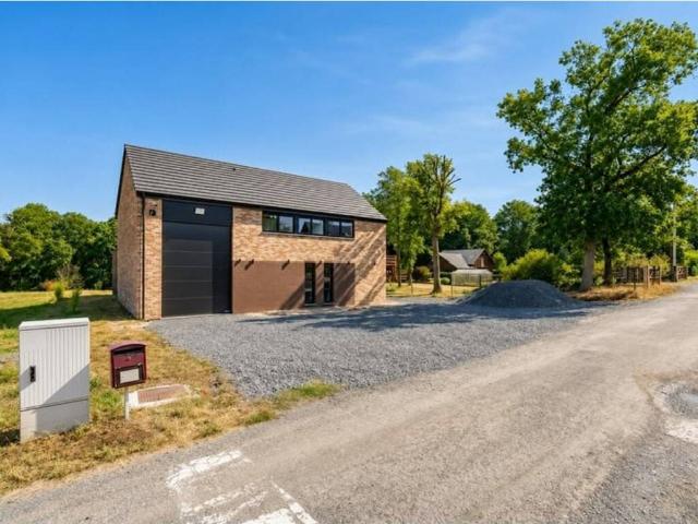 Maison en Vente à Somme Leuze