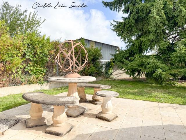 Maison en viager 109 m2 3 chambres cour et jardin