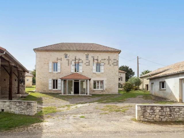 Maison, Engayrac
