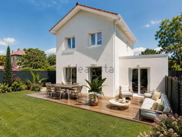 Maison, Échirolles