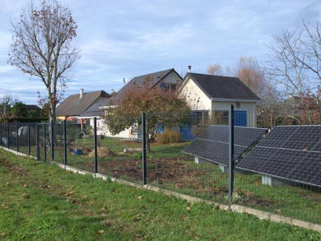 Maison écologique atypique – Autonome en énergie et en eau. 100m² Saint Abit