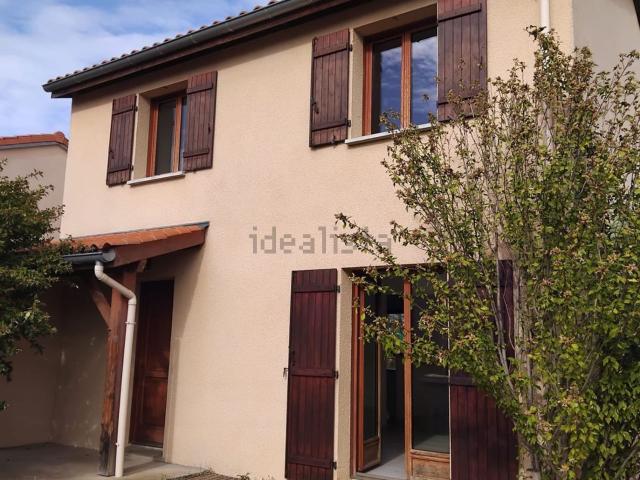 Maison, Écotay l&apos Olme
