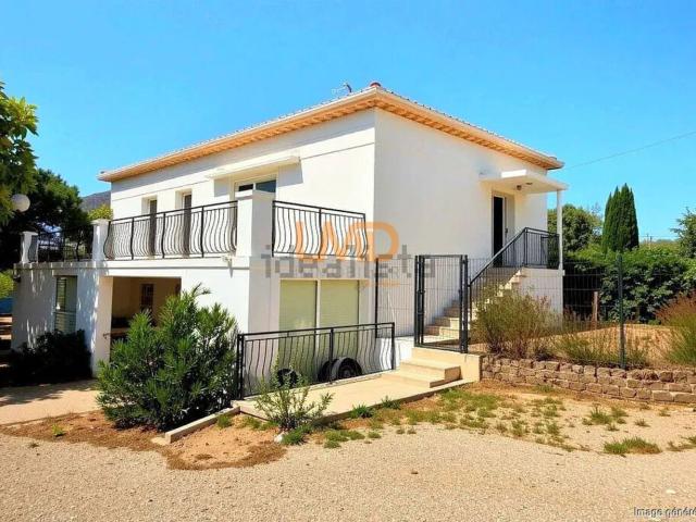 Maison, Éguilles