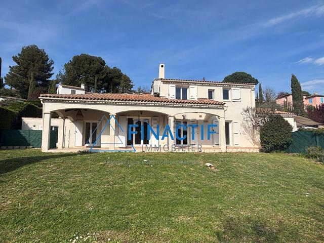 Maison, Éguilles