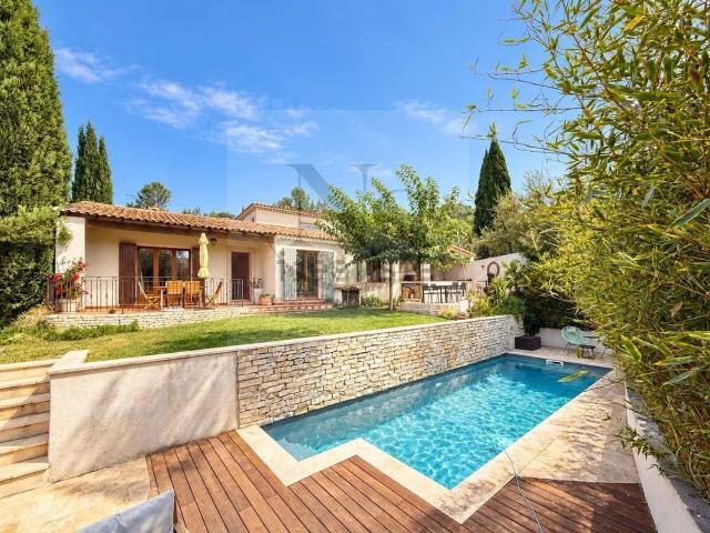 Maison, Éguilles