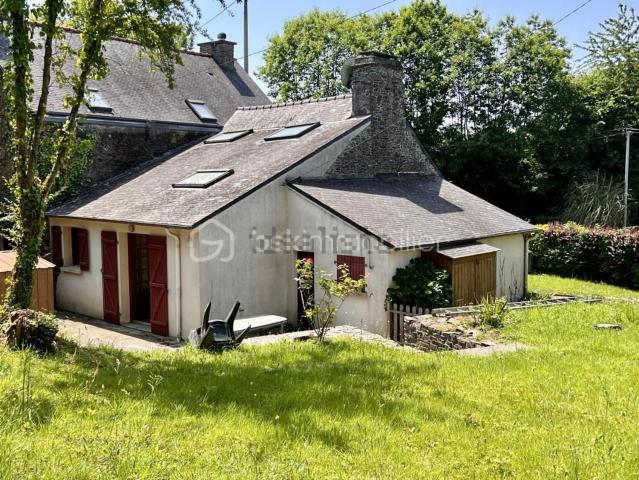 Maison, Epiniac