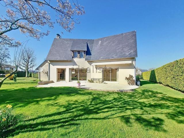 Maison, Équemauville