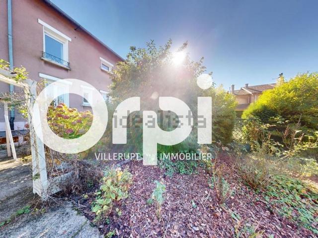 Maison, Errouville