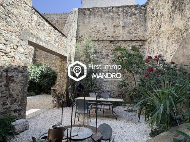 Maison, Estagel